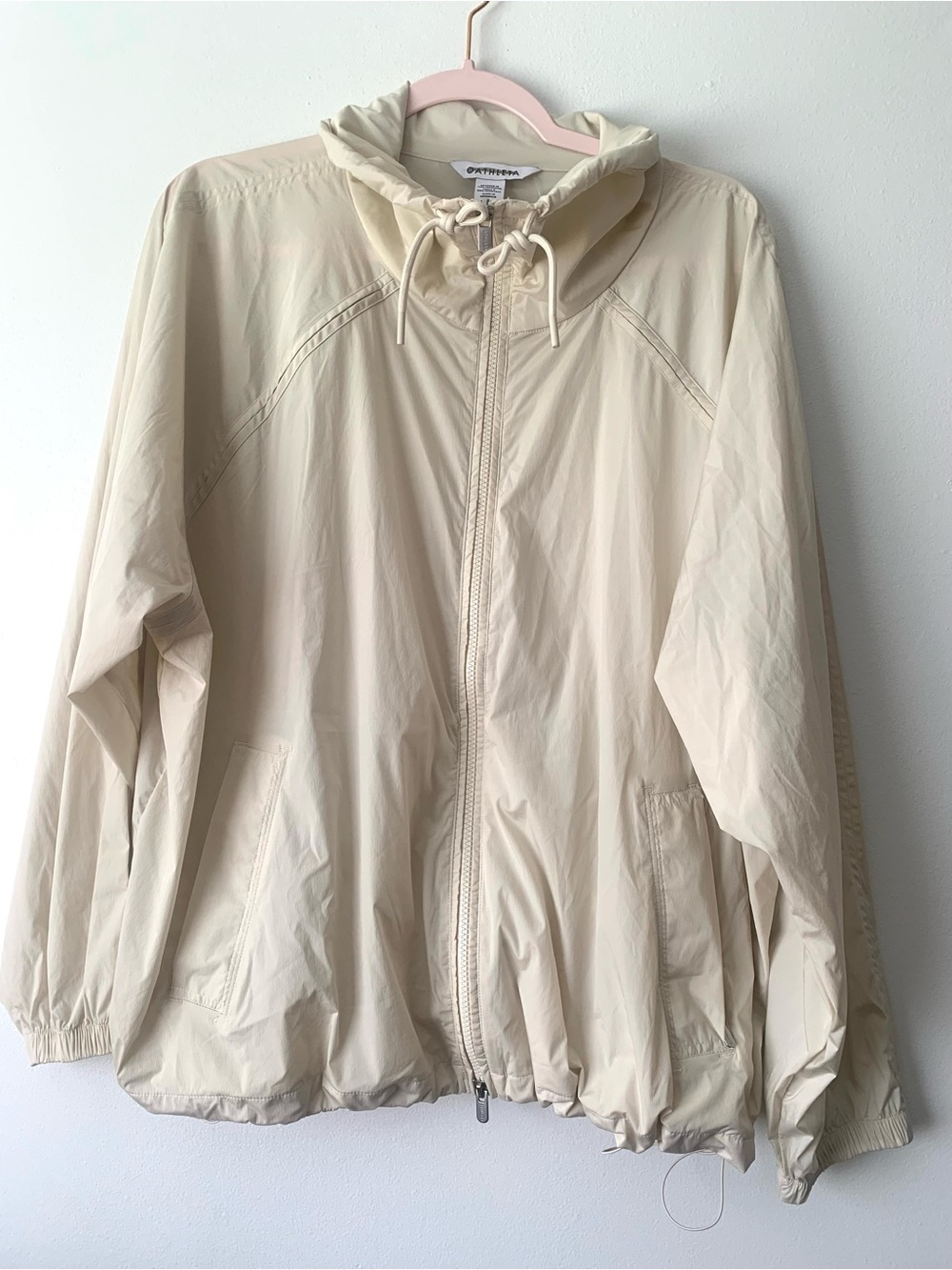 Nwot active wear jacket
